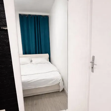 Appartement Cozy F1 16th Arrondissement *
